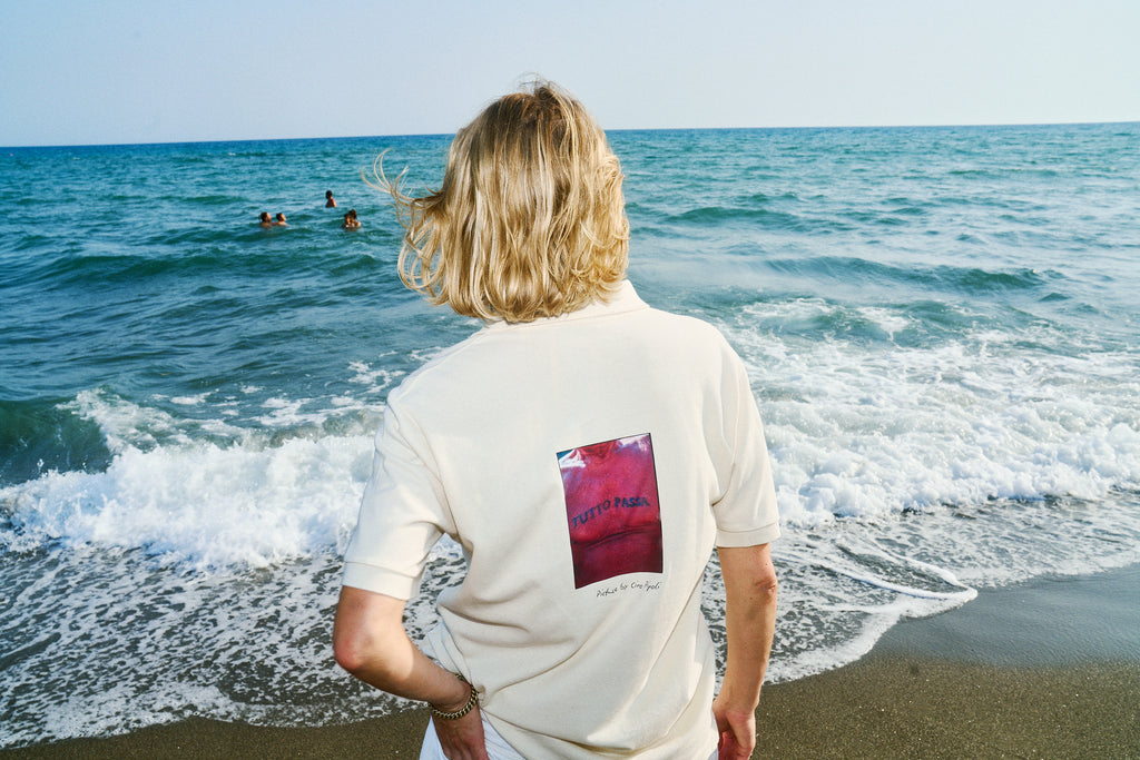 Tutto Passa oversized polo tee – relaxed fit inspired by Naples lifestyle