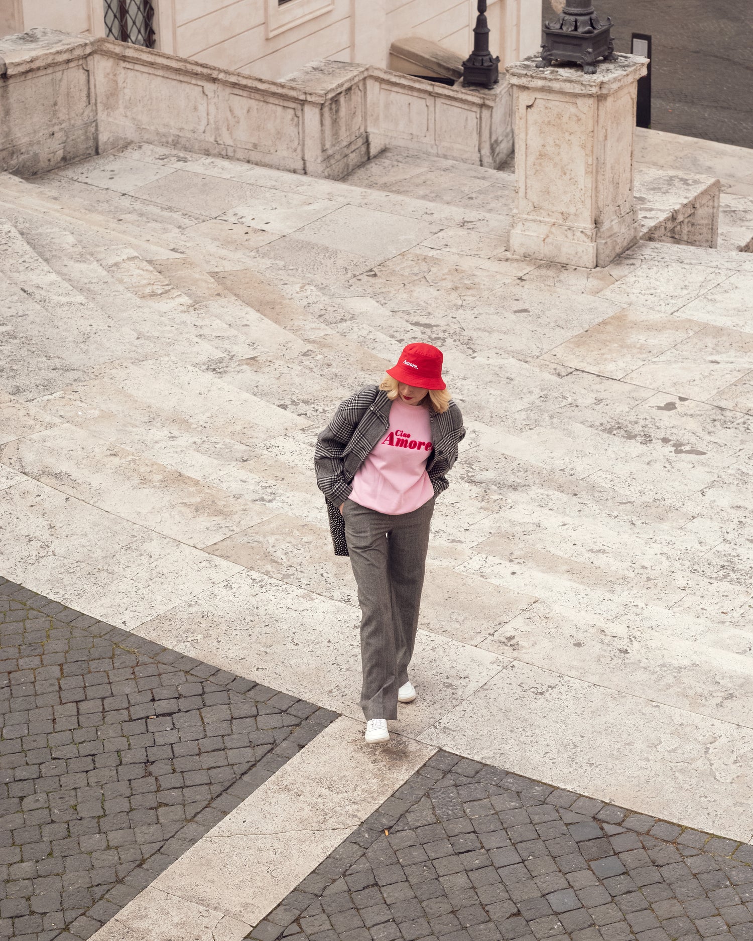 Pink sweatshirt Ciao Amore. Vday, valentines collection. Roma Amore. La grande bellezza e felicita!